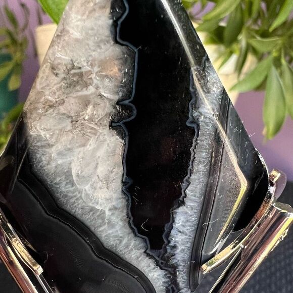 Black Agate Crystal Rhombus/ Diamond with Zodiac Stand (1) - Picture 12 of 14